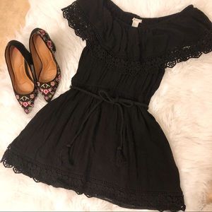 ❌SOLD❌ FOREVER 21 Off The Shoulder Belted Peasant Dress S